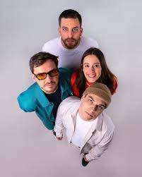 Членовите на бендот Фанк шуи