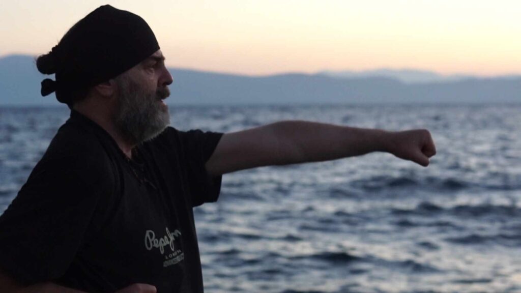 Жал за ефтина