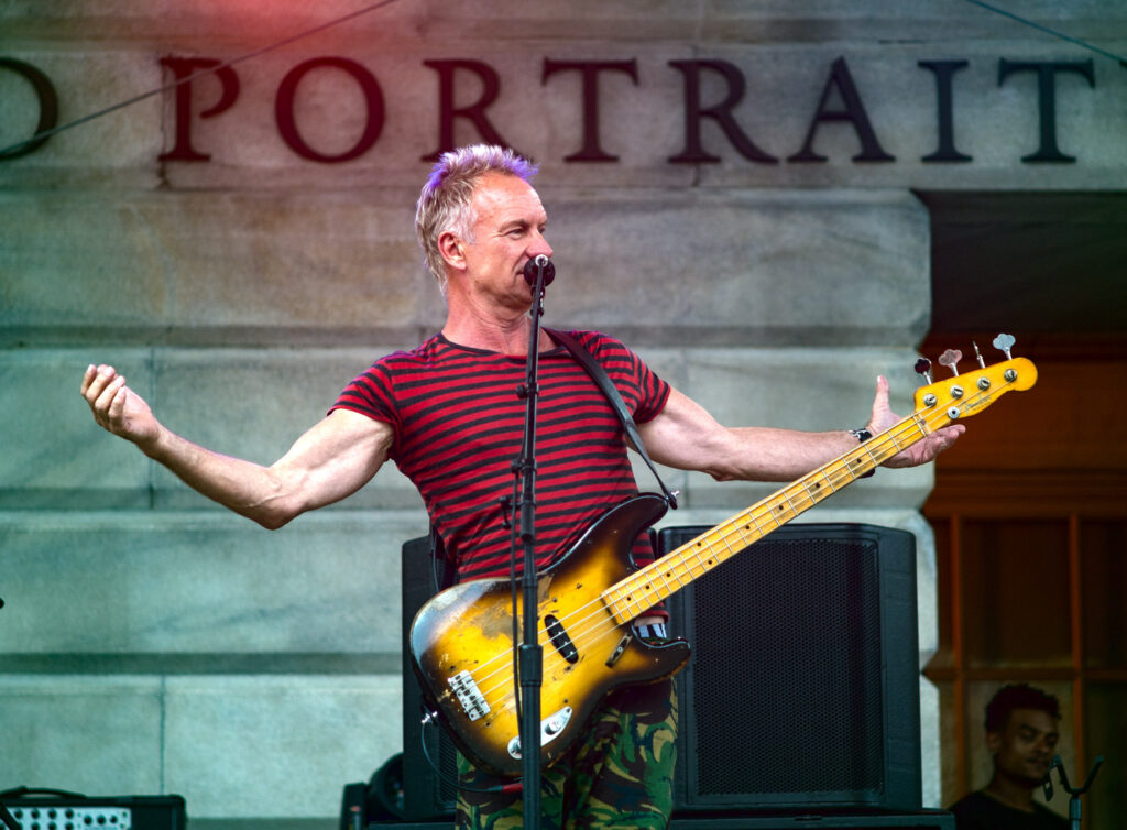 Sting performing on the steps of the National Portrait Gallery