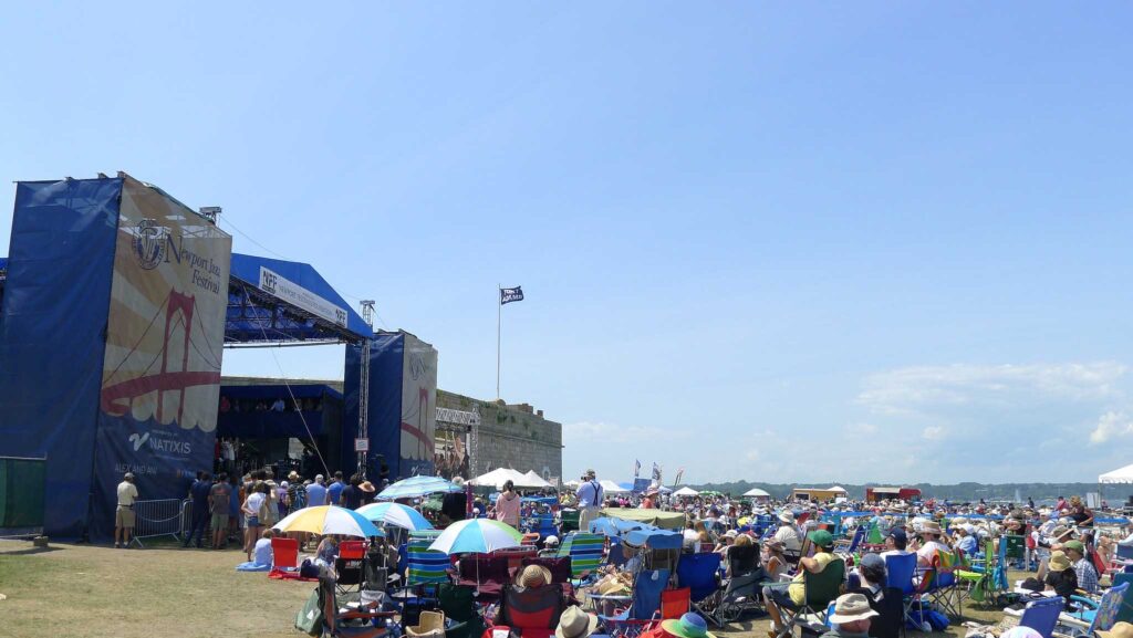 Maria Schneider at 2015 Newport Jazz Festival by Lee Wright CC BY SA 2.0 DEED