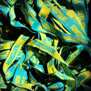 Hangout by Shannon McGee CC BY SA 2.0 DEED