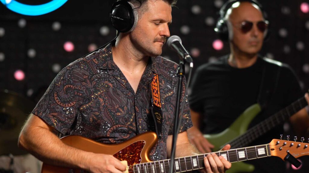 DrvoTruo промо во студиото на Шапат (Shapat) (превод: Шепот)