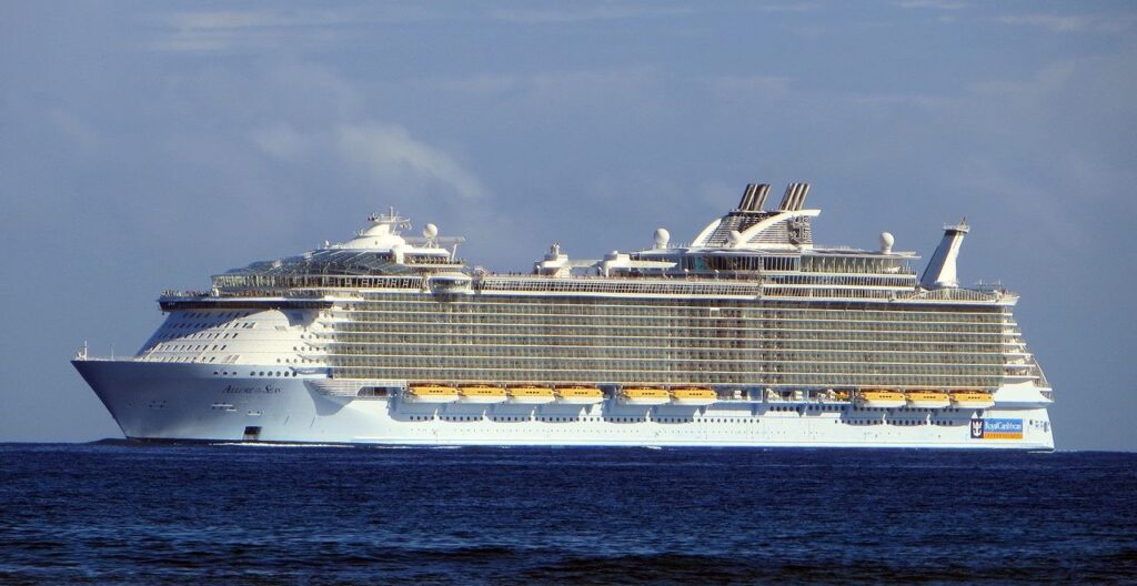 Allure of the Seas Groove Cruise location
