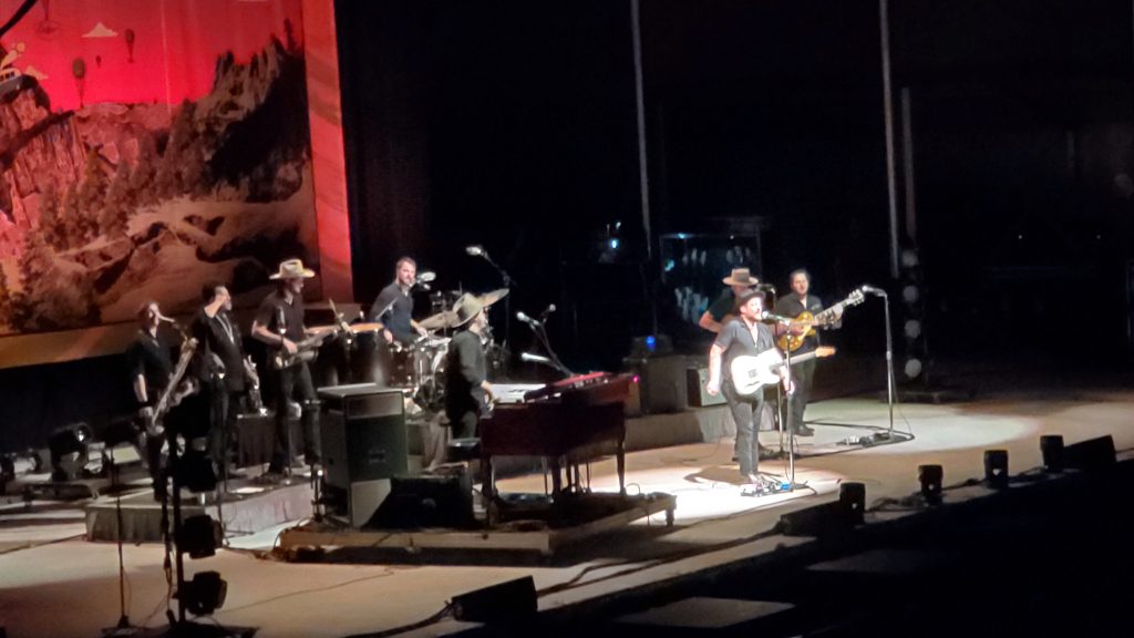 Nathaniel Rateliff & The Night Sweats at Outlaw Music Festival