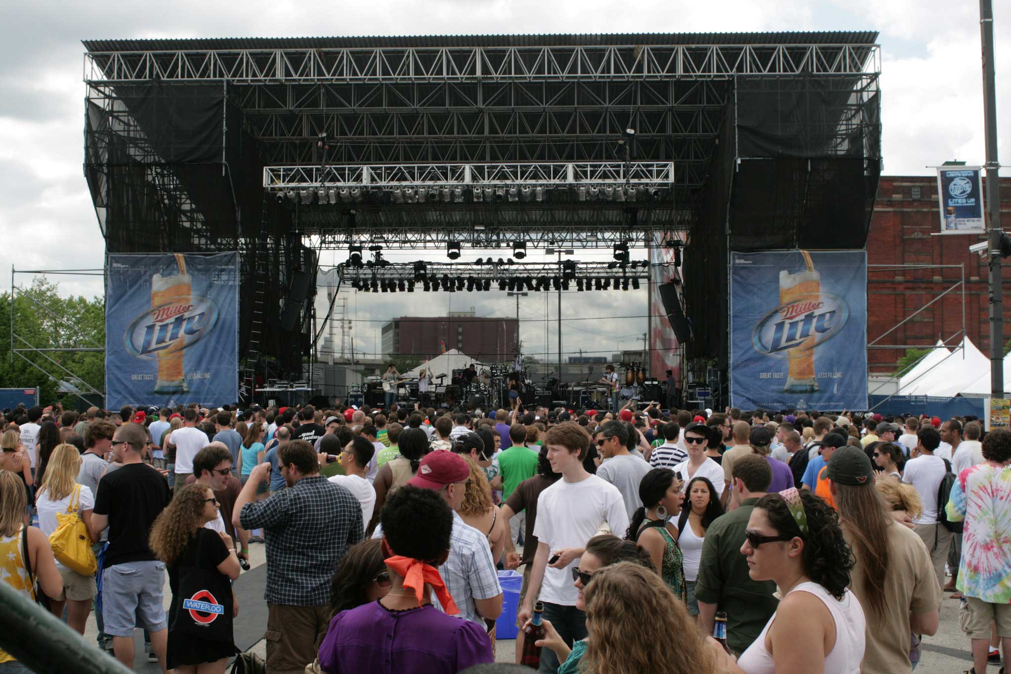 The Roots Picnic - Photo by Rob Stemple - June 6, 2009 - source: Flickr