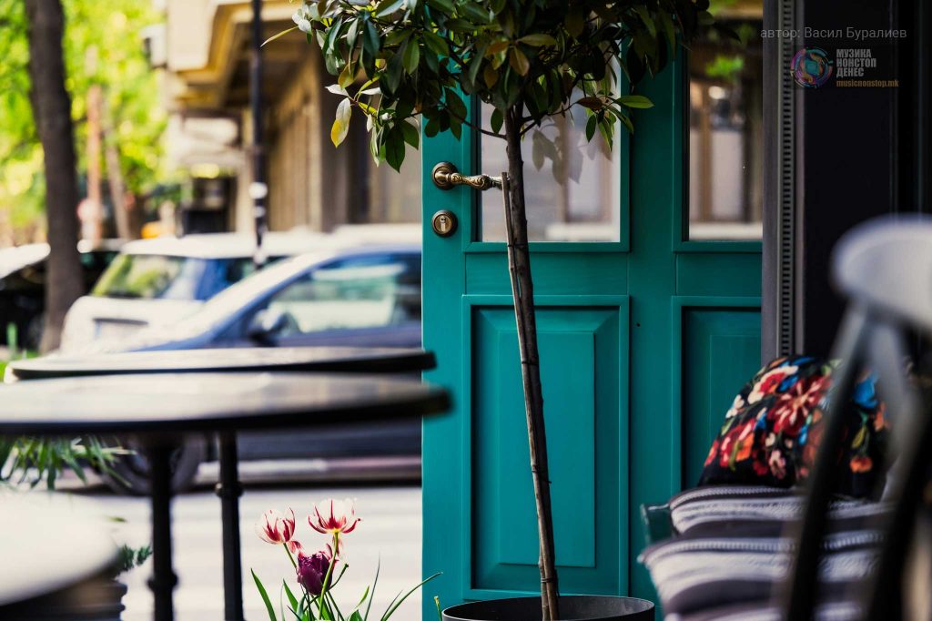 Улица 22, кафуле во центарот на Скопје